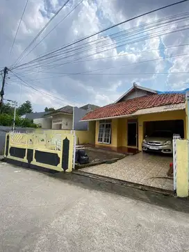 Dijual Rumah Luas dan Rapi di Jaka Sampurna Bekasi Barat