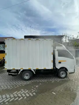 Isuzu Traga THN 2021