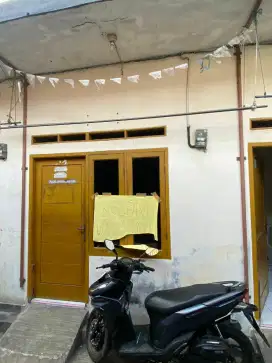 Kontrakan PETAK