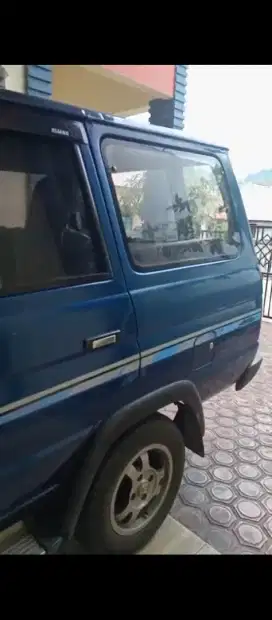 Mobil Kijang Super Tahun 1996