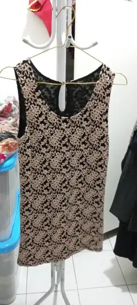 Mini dress kutung brukat bunga
