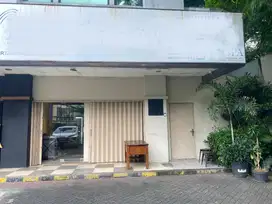 Jual Ruko Hoek 3 Lt Strategis, Jl.Fatmawati Jakarta Selatan