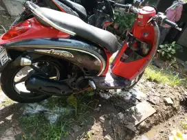 Honda Scoopy 2012