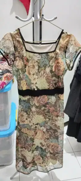 Dress Bunga Wanita