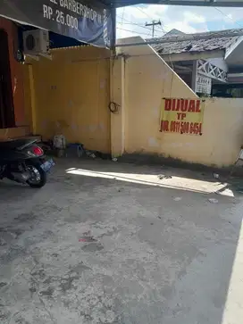 Menjual toko milik pribadi