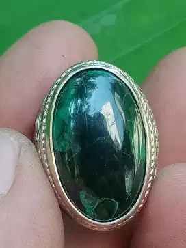Batu Bulu Merak
