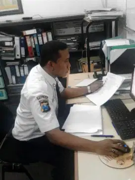 Cari loker security,driver, collection