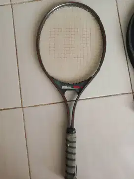 Jual raket tenis merek  wilson midsize  yunior bekas