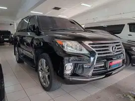 LX 570 LUXURY 2013 - BLACK ON BLACK