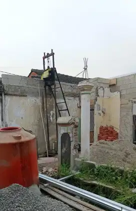 Tukang sumur bor