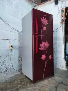 KULKAS 2PINTU ( POLYTRON )