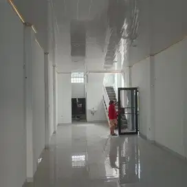 Disewakan ruko strategis siap huni di pondok kopi jakarta timur
