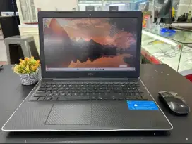 DELL INSPIRON 
AMD Ryzen 3 2200U
RAM 8GB, SSD 256+HDD 1 T/
WIN 11