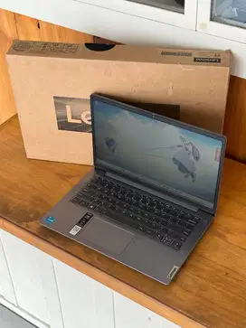 Lenovo Ideapad 3 14IAU7 Core i3-1215U Ram 8gb SSD 512gb