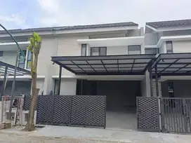 Rumah Mewah di Perum Rivera Candi Golf Candisari Semarang