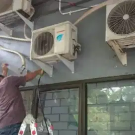 Usaha cuci ac & bongkar pasang kulkas dl