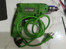Bor listrik merk Ryu 10mm