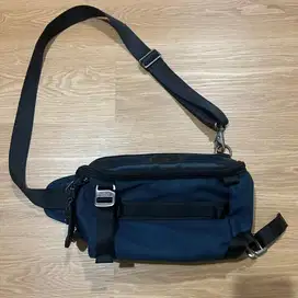 Tumi Alpha Bravo Platoon Navy Mulus Like new