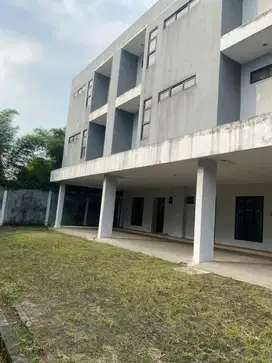 Dijual 5 Unit Townhouse 3 Lantai Siap Huni di Jakarta Selatan
