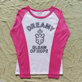 Preloved Kaos Lengan Panjang Wanita