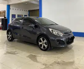 Tdp 5 Juta Kia Rio 1.4 Matic 2013