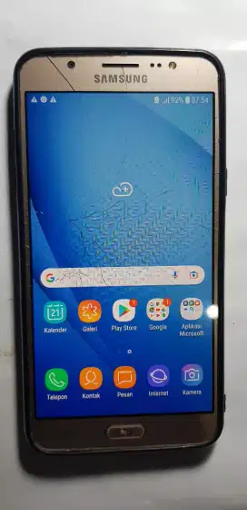 Samsung J7 2016 ram 2/16