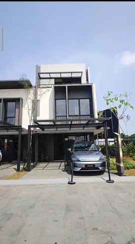 Rumah 3 lantai promo special harga louncing 700jtan di lippo cikarang