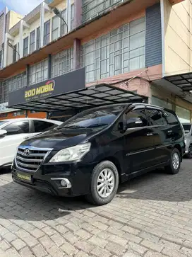 Toyota Innova 2.4V A/T 2013
