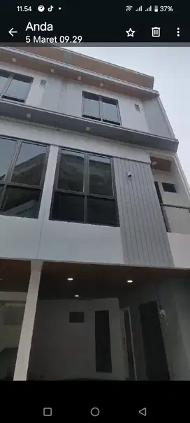 Rumah Baru 2 Lantai di Jalan Dwi Warna Sawah Besar Jakarta Pusat