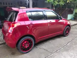 SUZUKI SWIFT ST 2008 MERAH