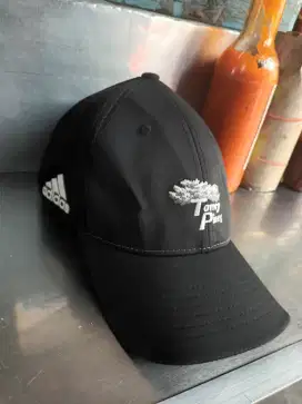 Topi adidas golf
