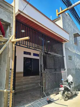 Dijual Rumah Cantik Baru jadi di menceng jalan Bima