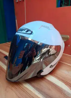 Helm gift sargon
