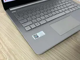 Laptop 14s-FQ0562AU amd athlond silver mulus normal