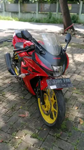 Suzuki GSX 150R tahun 2017 surat lengkap