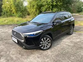 Like New Toyota Corolla 1.8 Cross Hybrid Bensin-AT 2023 Hitam LRJ