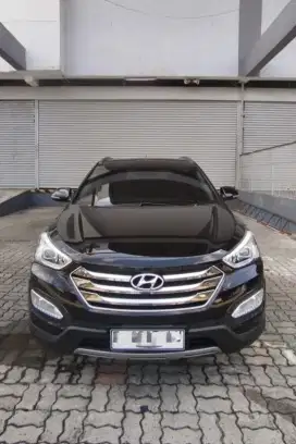 Hyundai SantaFe Dspech Automatic Bensin Tahun 2015 Sunroof Panoramic