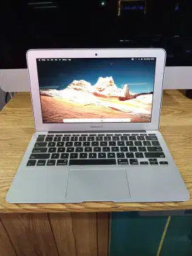 Terima beli macbook second