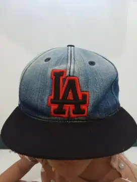 Topi kain jeans LA