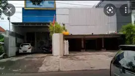 Dijual Bangunan Komersial Pusat Kota dekat Raya Diponegoro