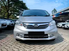 TERMURAH HONDA FREED S AT 2013 SILVER