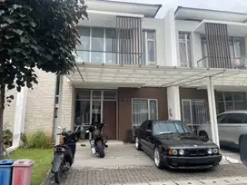 Disewakan Rumah Pantai Indah Kapuk atau PIK 2 8x12.5