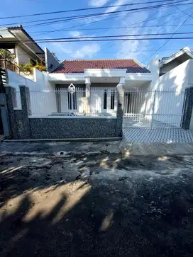 Rumah Minimalis Luas 250 m2 di Perumahan Elite Puncak Dieng