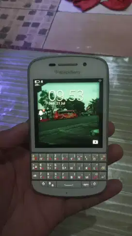 blackberry Q10 second