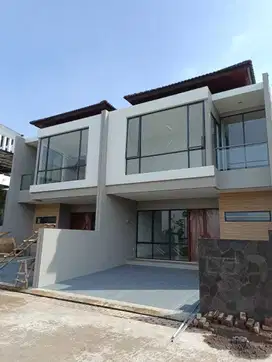 Jual Rumah MEWAH harga RAMAH di Setraduta Setra Duta Pasteur Bandung