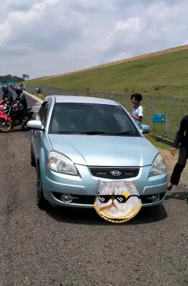 KIA Rio pride 2007