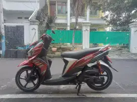 Di jual cepat Yamaha Soul GT Thn 2013 merah BU. Cepat 6,4 juta nego