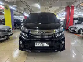 Toyota Vellfire ZG 2013