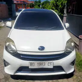 DI JUAL MOBIL AGYA 2016 MT