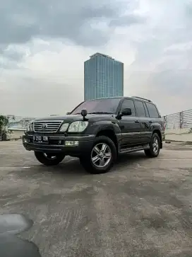 Land Cruiser Cygnus 2006